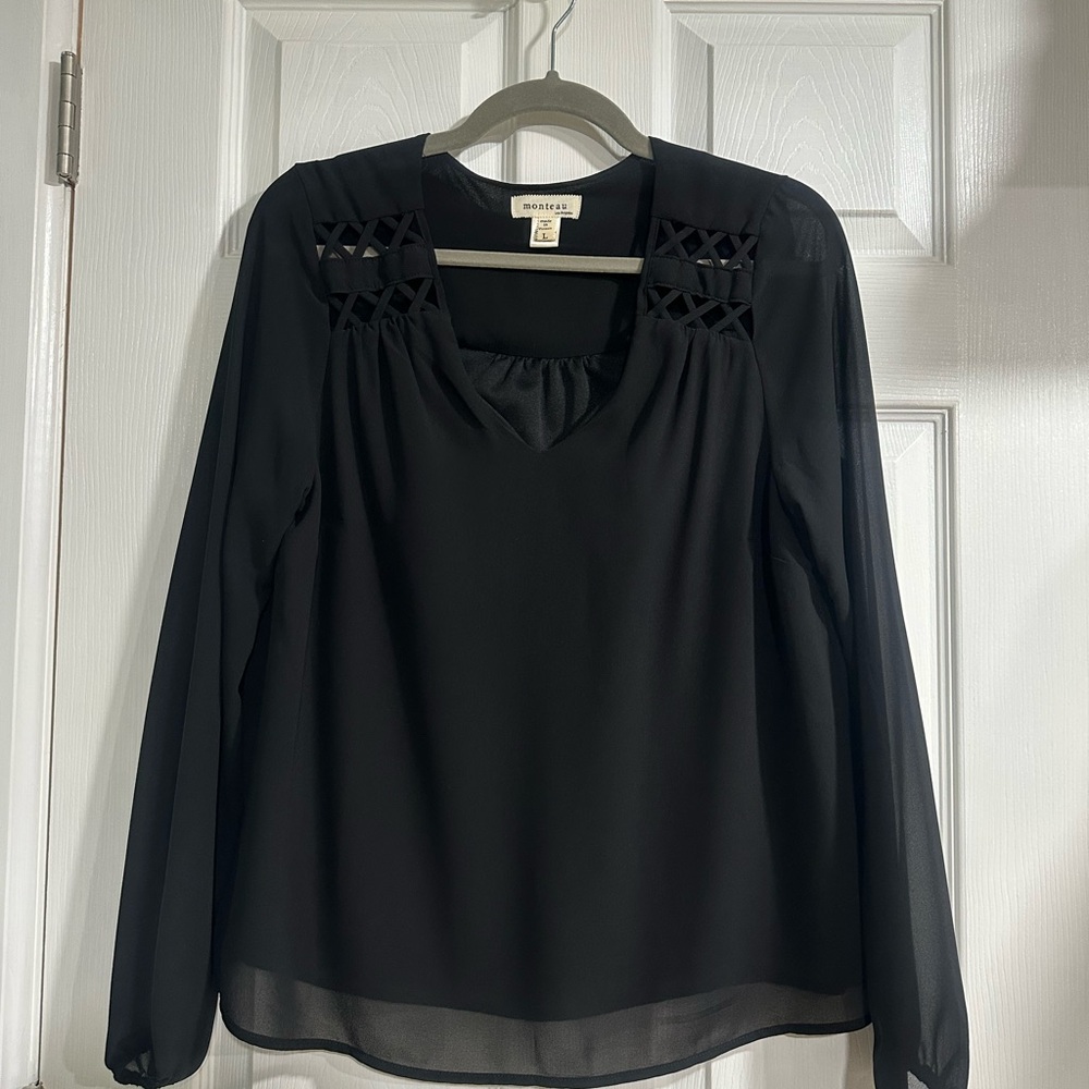 Elegant Black Blouse with Lattice Accents